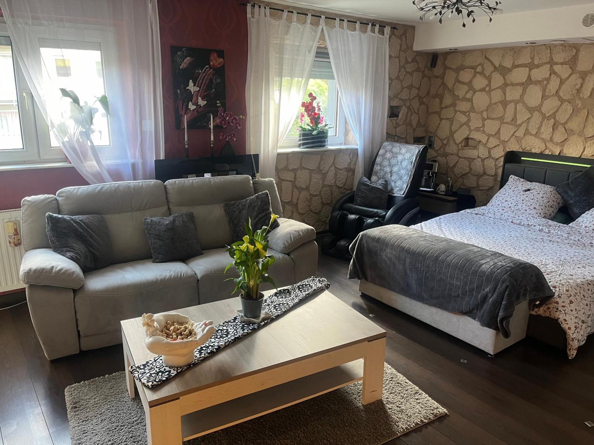 Gaestezimmer In Ratingen Bei Duesseldorf Mit Einem Hauch Luxus Dış mekan fotoğraf