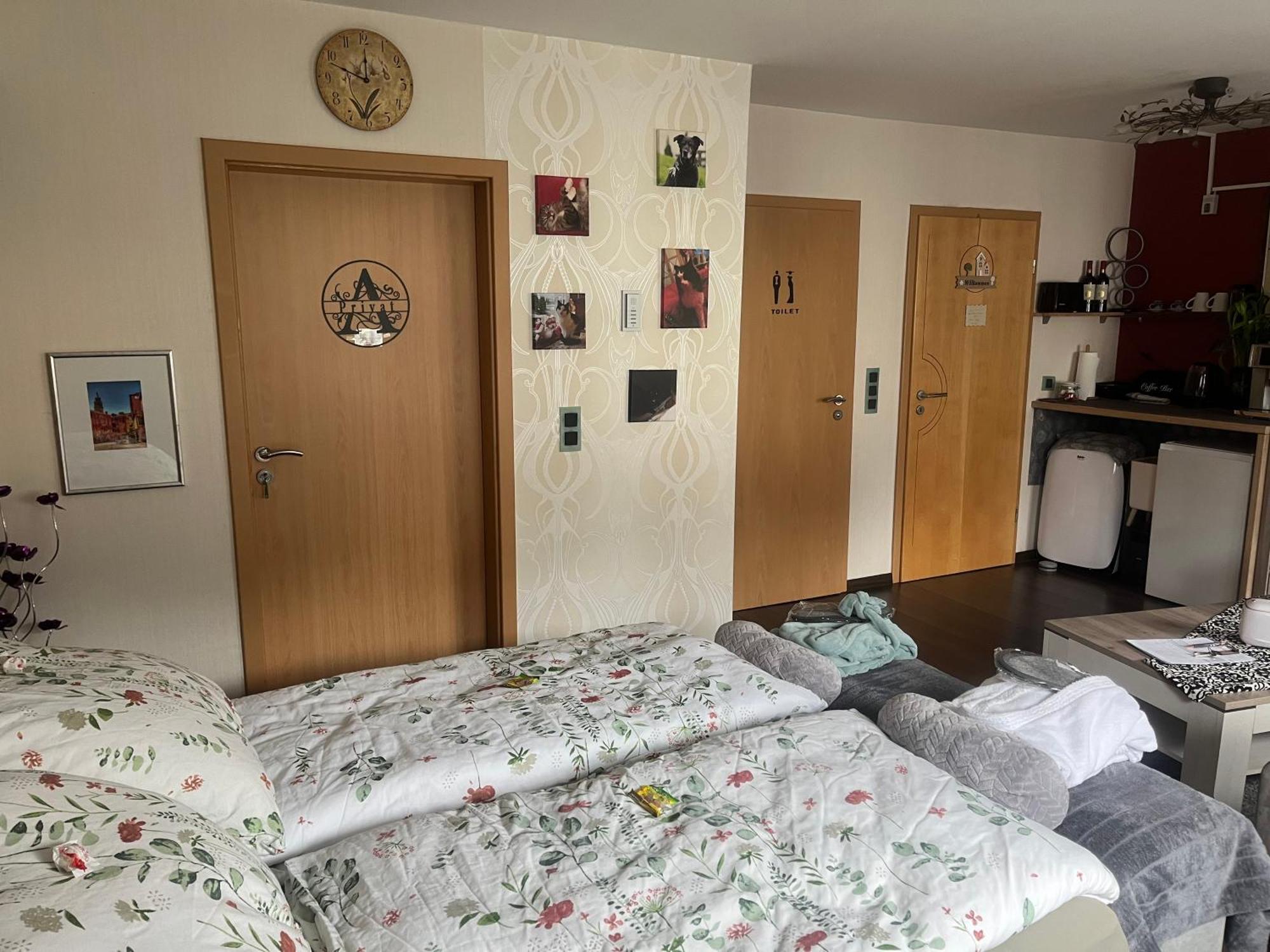 Gaestezimmer In Ratingen Bei Duesseldorf Mit Einem Hauch Luxus Dış mekan fotoğraf