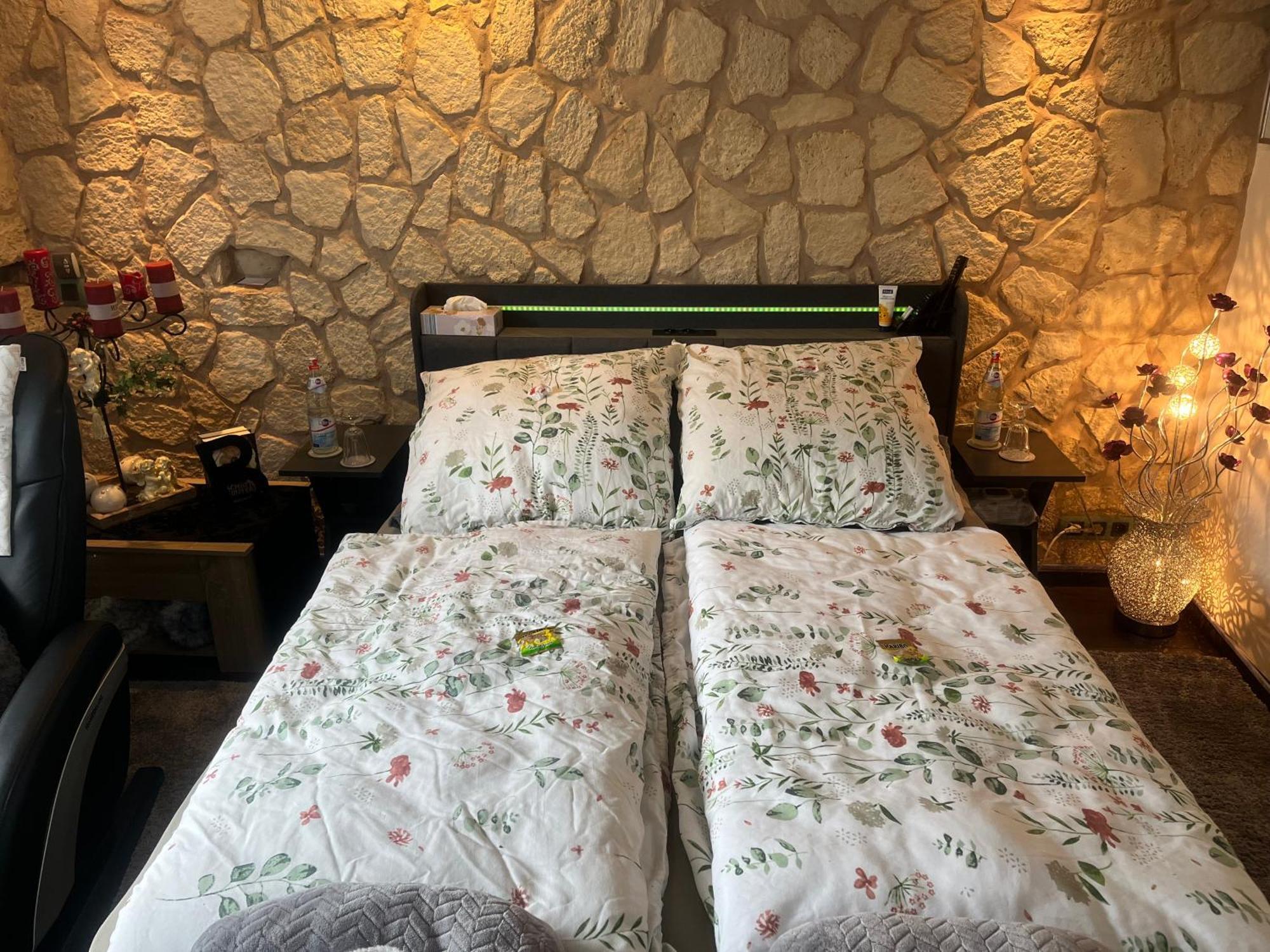 Gaestezimmer In Ratingen Bei Duesseldorf Mit Einem Hauch Luxus Dış mekan fotoğraf